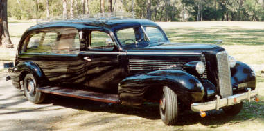 Cadillac LaSalle 1937 - úprava pohrebný voz